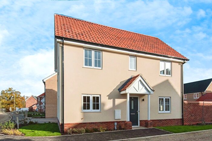 3 Bedroom Detached House For Sale In Buckingham Way, Bacton, Stowmarket, IP14