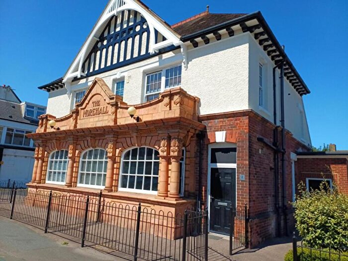 1 Bedroom Apartment For Sale In Cheriton Road, Folkestone, Kent, CT19