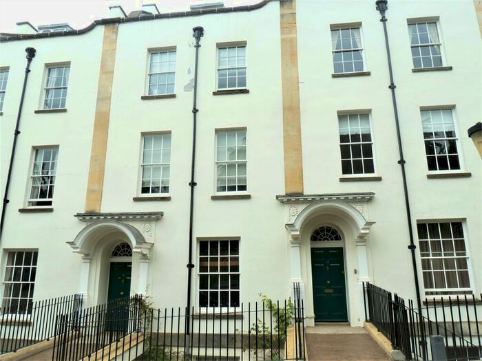 1 Bedroom Apartment To Rent In Park Place, Clifton, Bristol, BS8