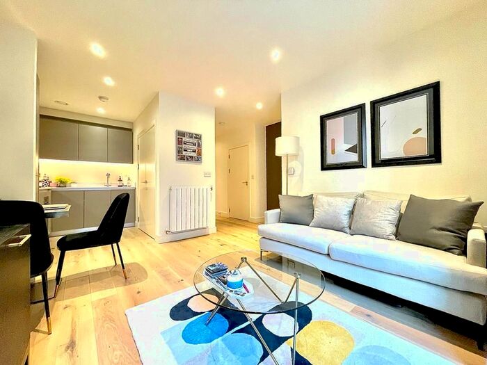 Studio To Rent In Amphion House, Thunderer Walk, Royal Arsenal Riverside, Woolwich, SE18