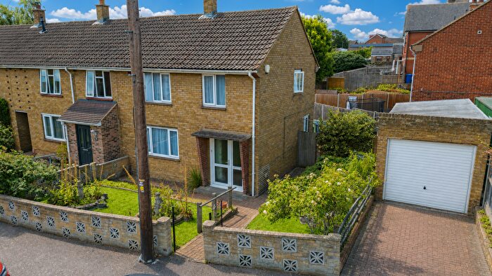 3 Bedroom End Of Terrace House For Sale In Musgrave Road, Sittingbourne, ME10