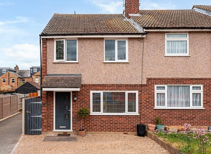 3 Bedroom End Of Terrace House For Sale In Nursery Gardens, Ware, SG12