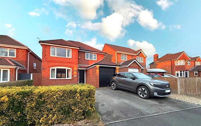 4 Bedroom Detached House For Sale In Inworth Close, Westhoughton, Bolton, BL5