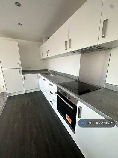 2 Bedroom Flat To Rent In Bridgewater Wharf, Droylsden, Manchester, M43