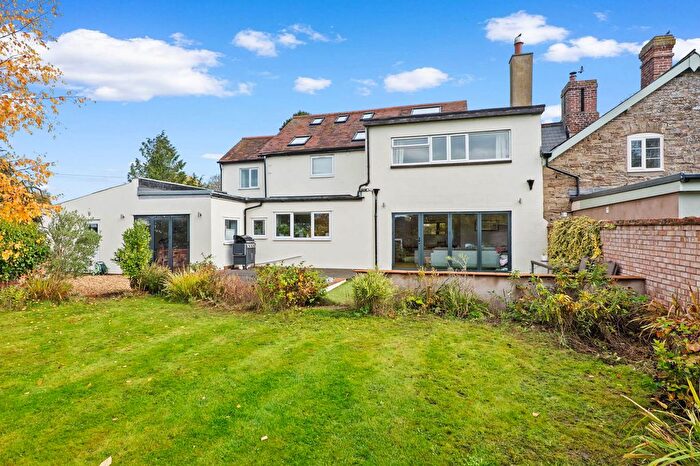 4 Bedroom Semi Detached House For Sale In The Nook, The Village, Clifton-On-Teme, Worcestershire., WR6