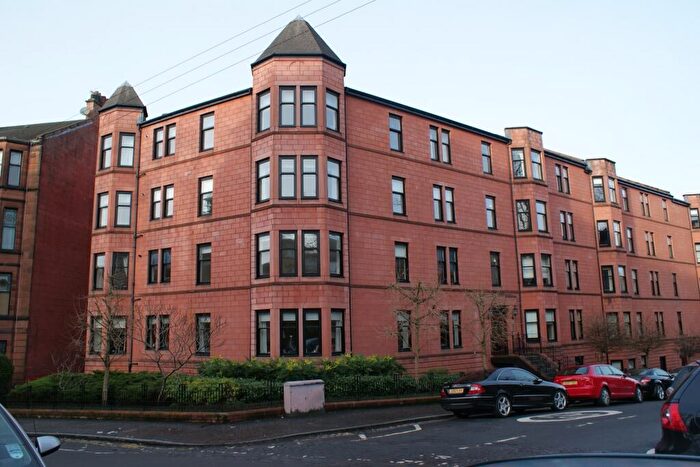 3 Bedroom Apartment To Rent In Kingsborough Gate, Hyndland, G12