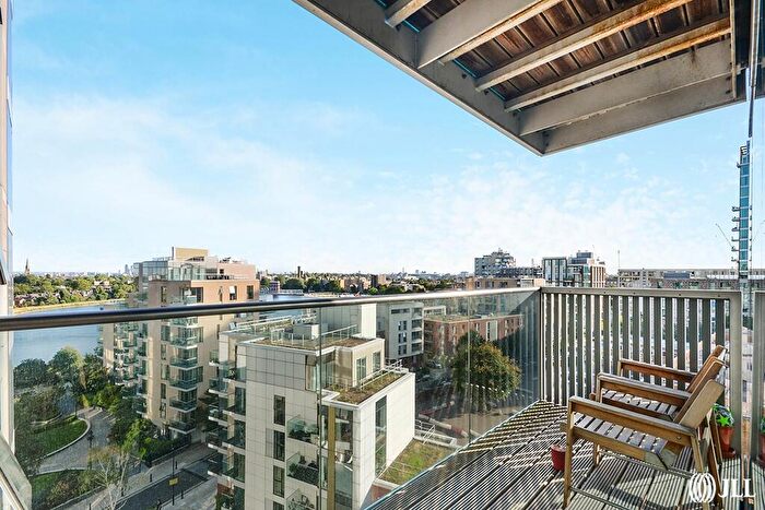 2 Bedroom Apartment To Rent In Woodberry Grove London, N4