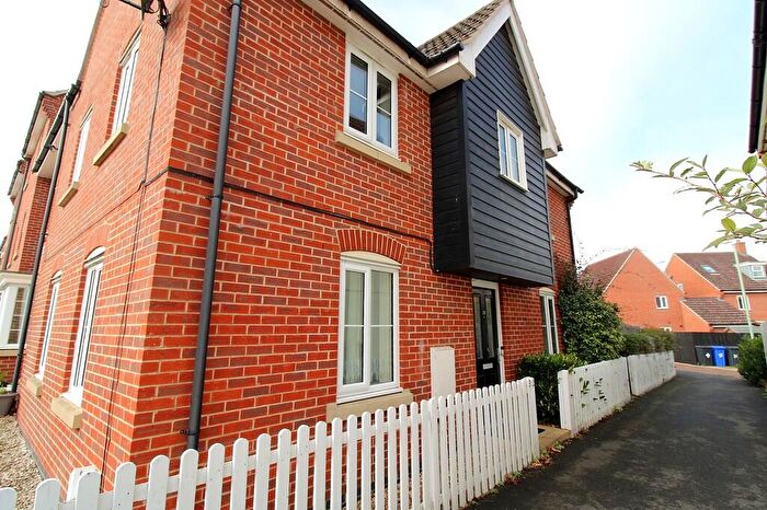 3 Bedroom End Of Terrace House For Sale In Hundred Acre Way, Red Lodge, IP28