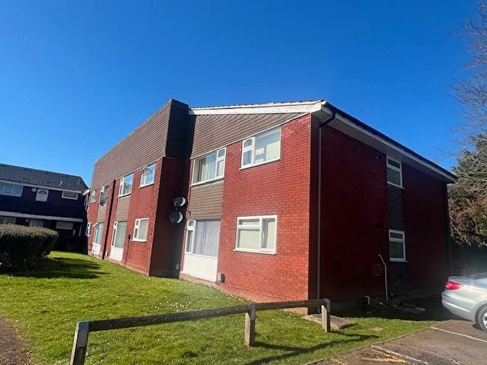 2 Bedroom Flat To Rent In Queens Drive, Enderby, Leicester, LE19