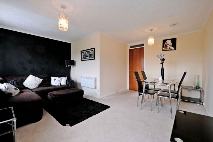 1 Bedroom Flat To Rent In Donmouth Court, Bridge Of Don, Aberdeen, AB23