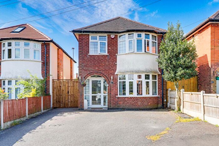 3 Bedroom Detached House For Sale In Runswick Drive, Nottingham, NG8
