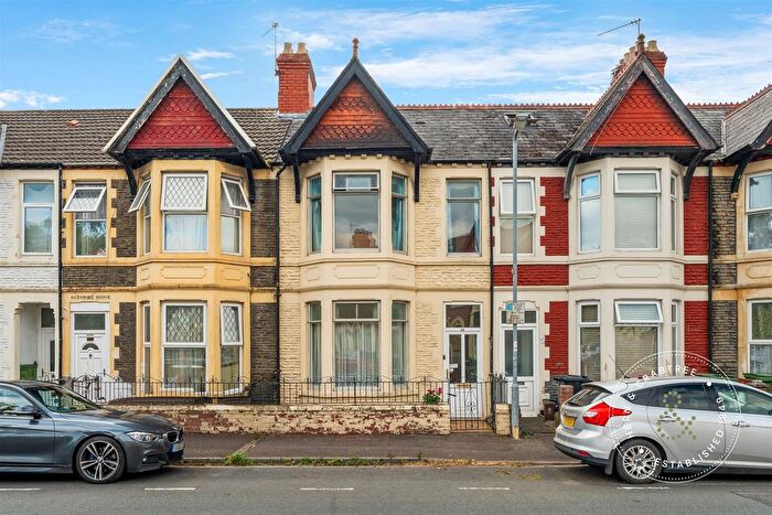 4 Bedroom Terraced House For Sale In Pentre Street, Cardiff, CF11