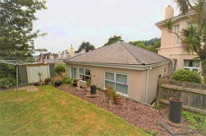 2 Bedroom Bungalow To Rent In Babbacombe Road, Torquay, TQ1