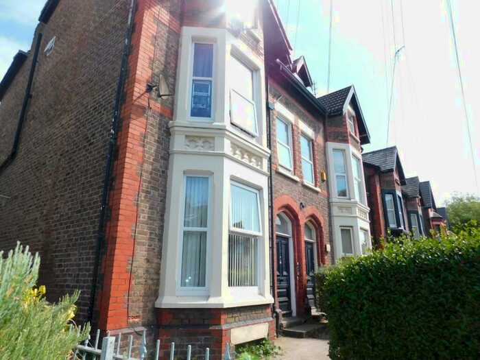 Flat To Rent In Island Road, Liverpool, L19