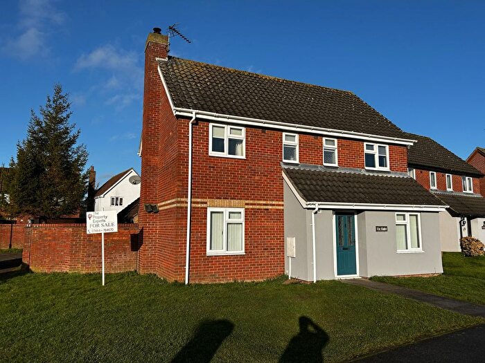 3 Bedroom Detached House For Sale In Stockwell Gate, Spalding, PE12