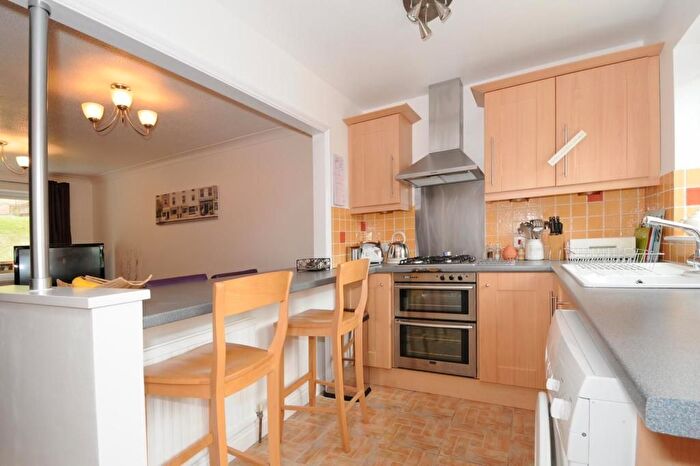 2 Bedroom Semi-Detached House To Rent In Cairnside, High Wycombe, HP13