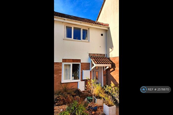 3 Bedroom Semi-Detached House To Rent In Newton, Swansea, SA3