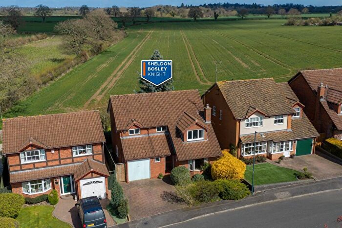 4 Bedroom Detached House For Sale In Lamintone Drive, Leamington Spa, CV32