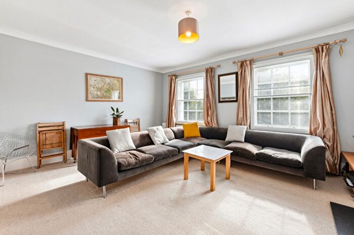 2 Bedroom Maisonette For Sale In Mornington Terrace, Camden, NW1