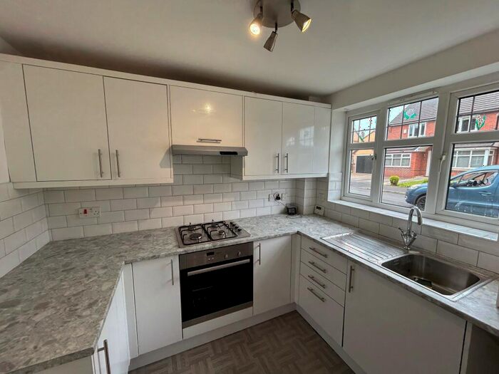 2 Bedroom Semi-Detached House To Rent In Ullswater Road, Wythenshawe, M22