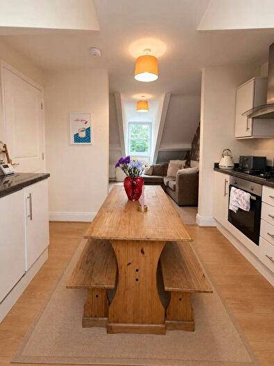 2 Bedroom Semi-Detached House To Rent In St Georges Terrace, Jesmond, NE2
