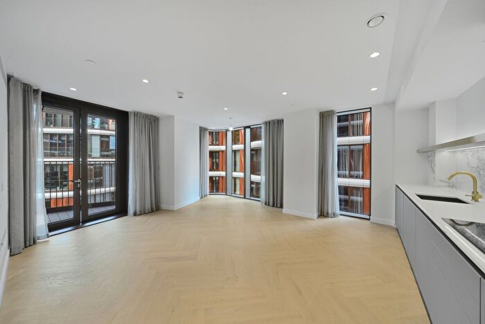 2 Bedroom Flat To Rent In Triptych Bankside, London, SE1