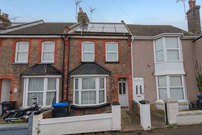 3 Bedroom Terraced House For Sale In Chapel Road, Ramsgate, CT11