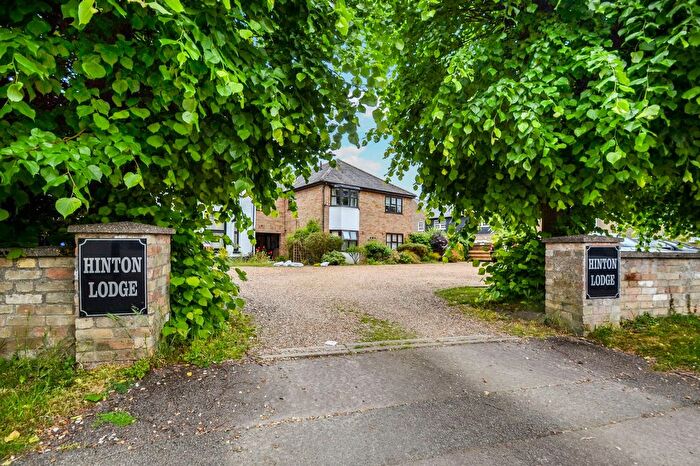 2 Bedroom Flat For Sale In St. Neots Road, St. Neots, PE19