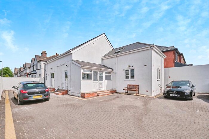 5 Bedroom Detached House For Sale In Bratt Street, West Bromwich, B70