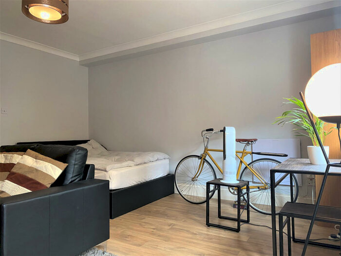 Apartment To Rent In Carronade House, Wapping High Street, London, E1W