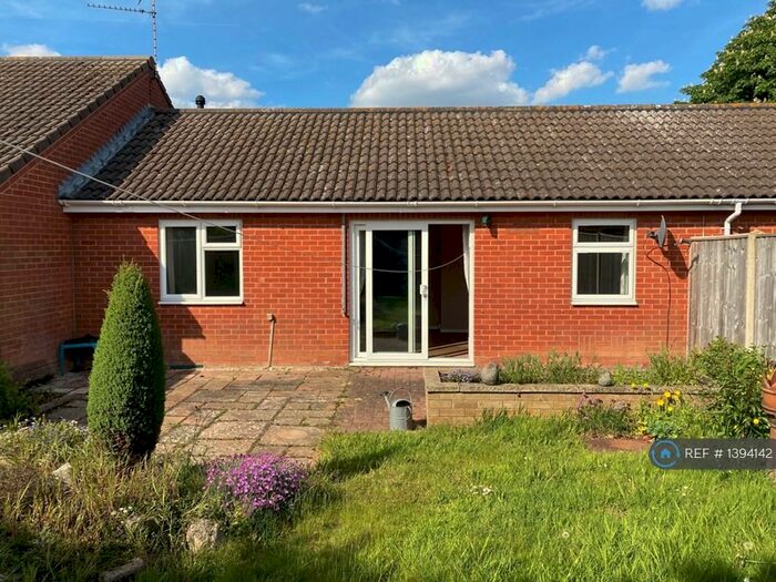 1 Bedroom Bungalow To Rent In Churchill Close, Lowestoft, NR32
