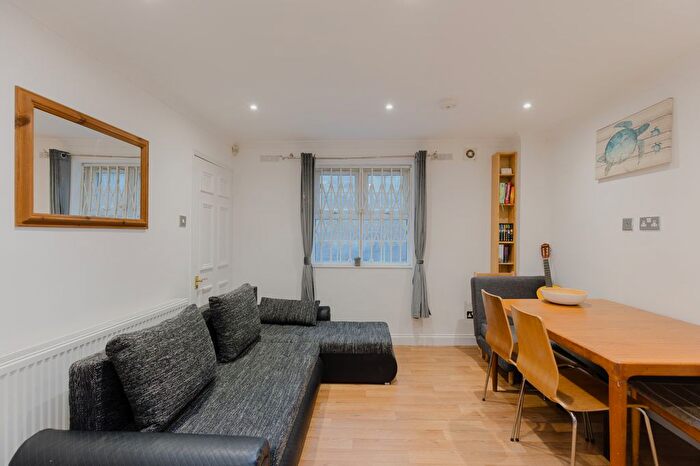 1 Bedroom Flat To Rent In Broadley Street, London, NW8