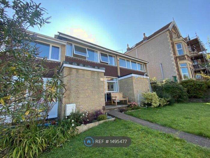 3 Bedroom Terraced House To Rent In Elmgrove Road, Bristol, BS6