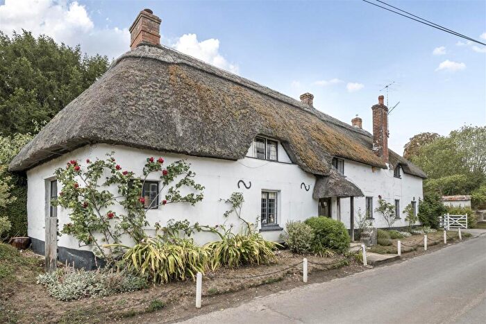 4 Bedroom Cottage For Sale In Great Durnford, Salisbury, SP4