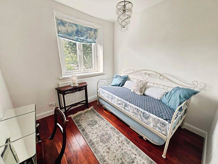 2 Bedroom Cottage For Sale In High Street, Chapeltown, BL7