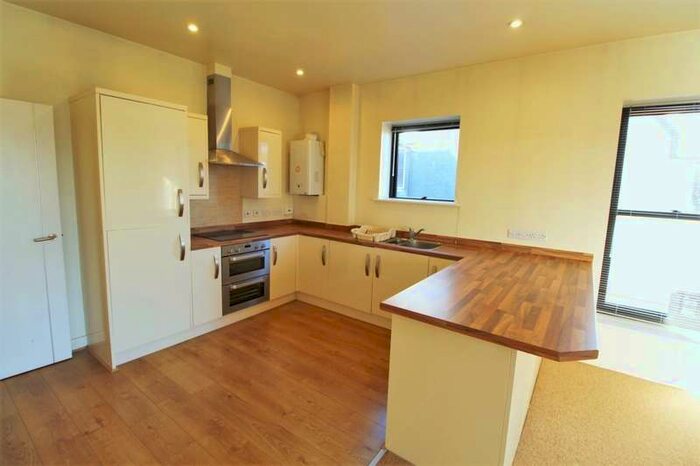 3 Bedroom Flat To Rent In Eastbrook Row, Crownmead, Wimborne, Dorset, BH21