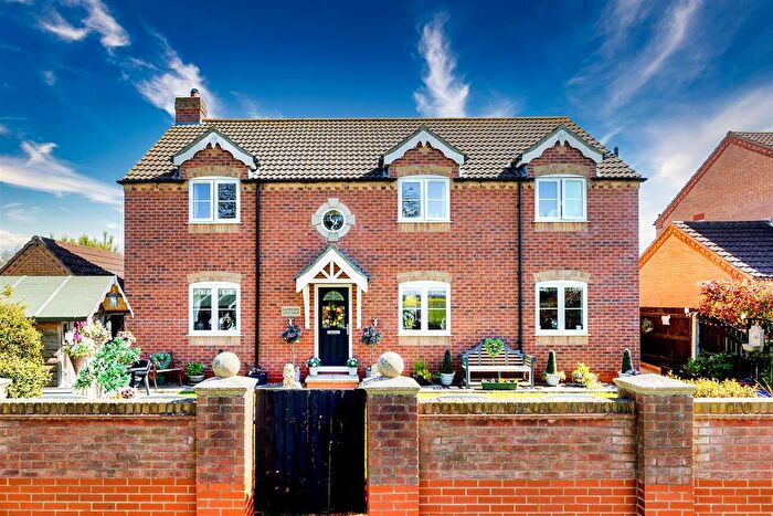 3 Bedroom Detached House For Sale In Stapes Garth, Grainthorpe, Louth, LN11