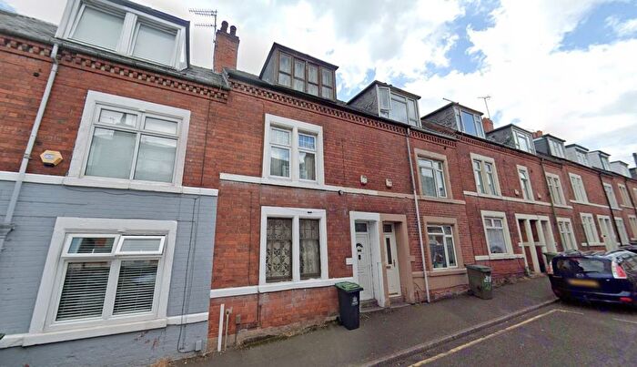 3 Bedroom Property To Rent In Chaucer Street, Mansfield, NG18