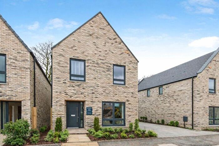 4 Bedroom Detached House For Sale In Swindon Road, Highworth, Swindon, SN6