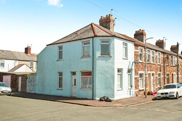 3 Bedroom Terraced House To Rent In Robert Street, Cathays, Cardiff, CF24
