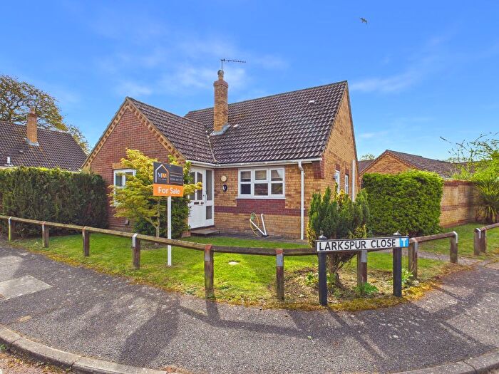 3 Bedroom Detached Bungalow For Sale In Larkspur Close, Downham Market, PE38