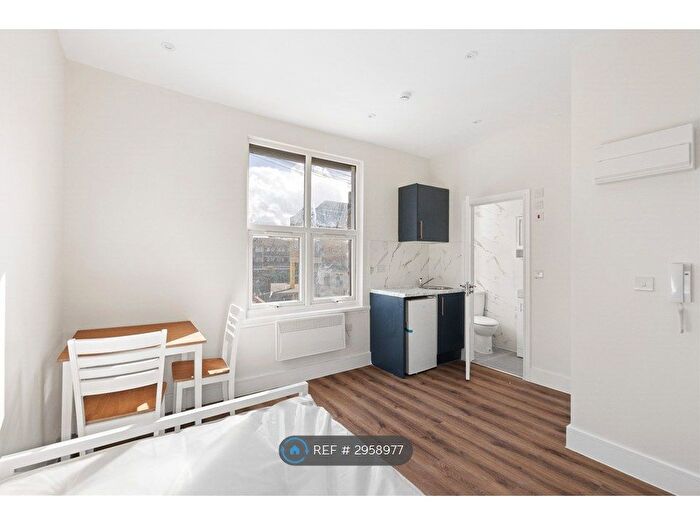 Studio To Rent In St. Erkenwald Road, Barking, IG11