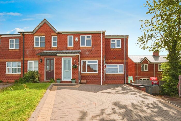 4 Bedroom Semi-Detached House For Sale In Meadow Gardens, Baddesley Ensor, Atherstone, Warwickshire, CV9