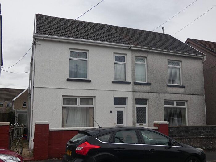 3 Bedroom Semi Detached House For Sale In Godfrey Avenue, Glynneath, Neath., SA11