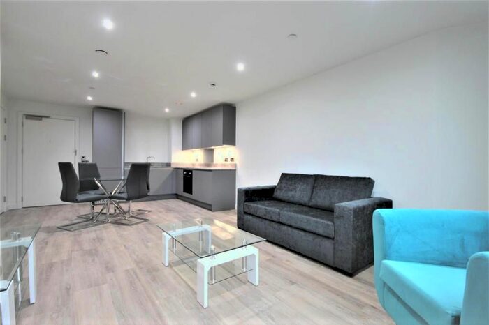 2 Bedroom Flat To Rent In Store Street, Manchester, M1