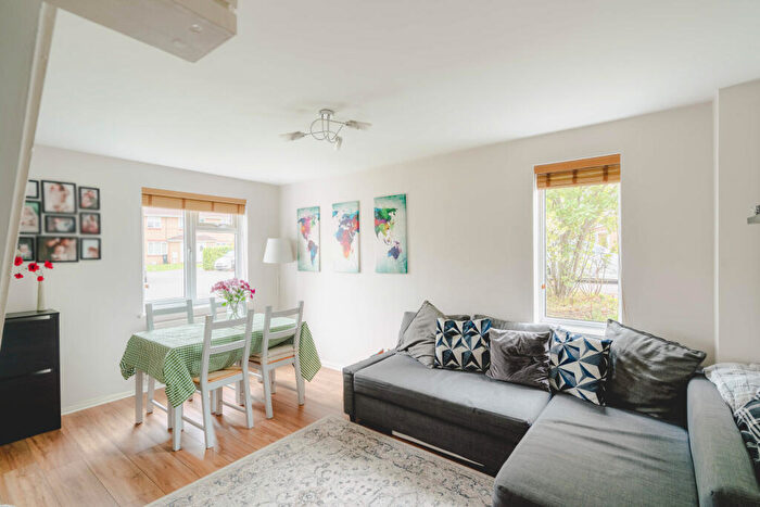 2 Bedroom End Of Terrace House For Sale In Courtlands, Bradley Stoke, Bristol, BS32