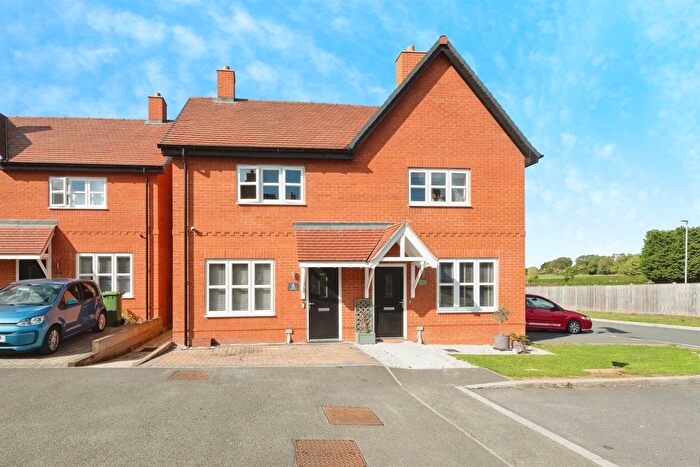 2 Bedroom Semi-Detached House For Sale In Little Hill, Winslow, Buckingham, MK18