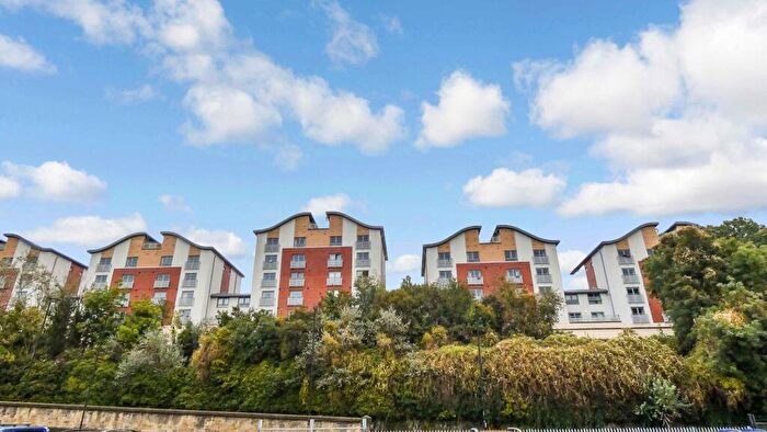 2 Bedroom Apartment To Rent In St. Lawrence Road, Quayside, Newcastle Upon Tyne, Tyne And Wear, NE6