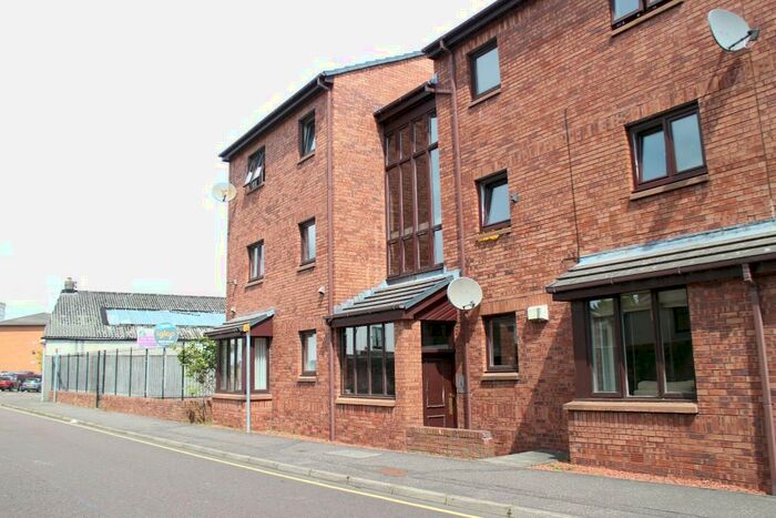 2 Bedroom Apartment To Rent In Saffronhall Lane, Hamilton, ML3