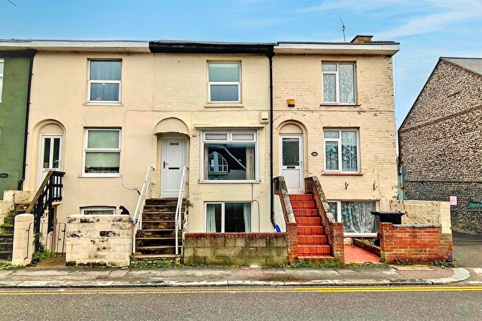 2 Bedroom Terraced House For Sale In London Road, Dover, CT17